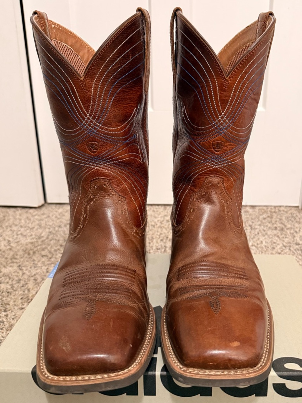 Ariat Men's Brown Leather Western Cowboy Boots with Blue Stitching